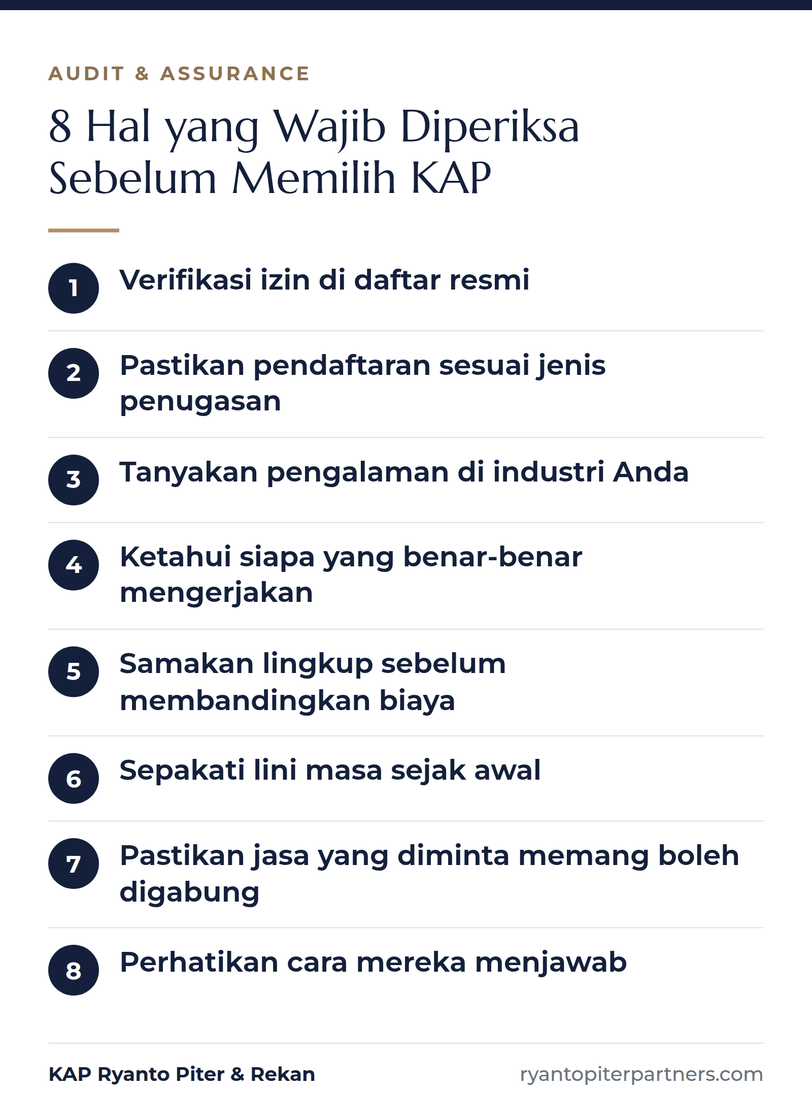 Infografik delapan hal yang wajib diperiksa sebelum memilih kantor akuntan publik, dimulai dari verifikasi izin di daftar resmi